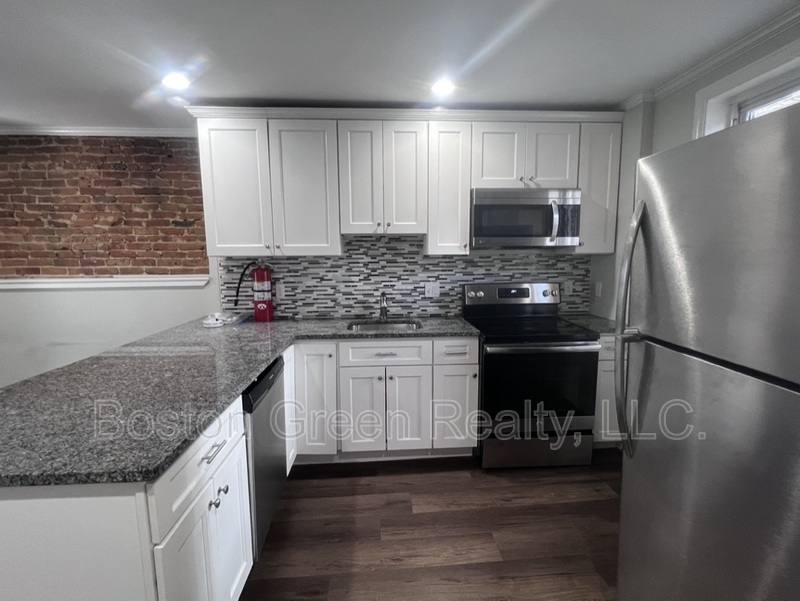 Apartment for rent at 315 Meridian St #2, East Boston, MA 02128