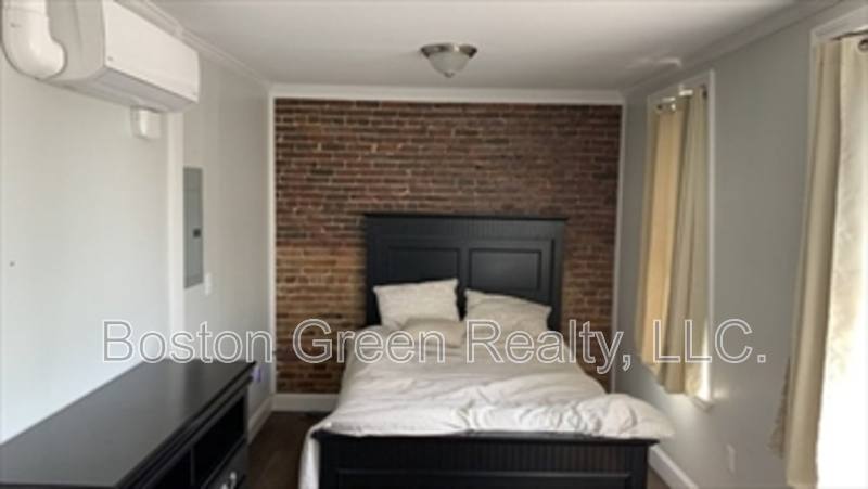 Apartment for rent at 315 Meridian St #2, East Boston, MA 02128