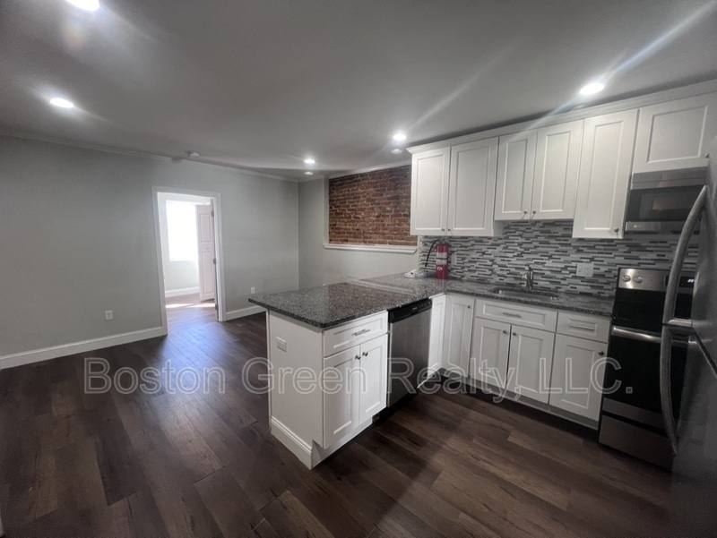 Apartment for rent at 315 Meridian St #2, East Boston, MA 02128
