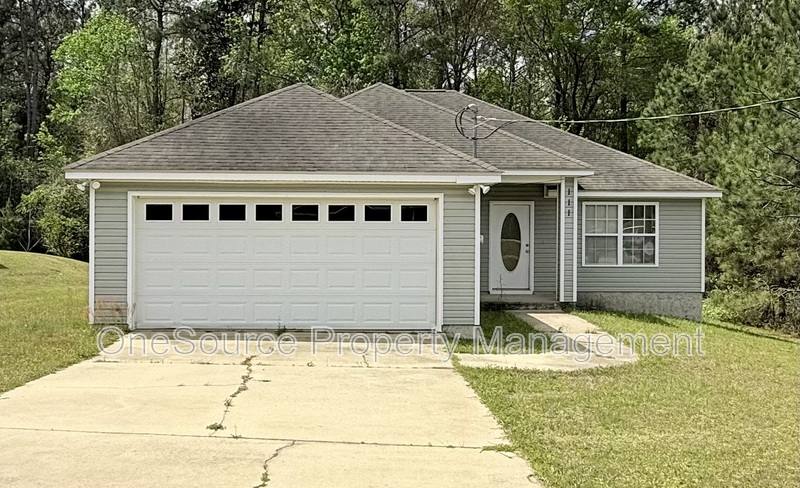 House for rent at 111 N Charles Willis Dr, Midway, FL 32343