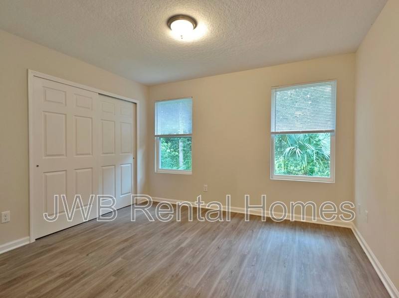 House for rent at 1740 9th St W, Jacksonville, FL 32209