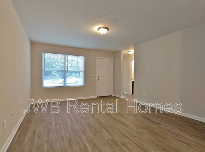 House for rent at 1740 9th St W, Jacksonville, FL 32209