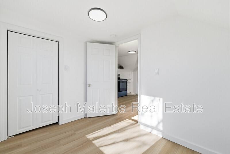 Apartment for rent at 159 Connecticut Ave - 3rd Floor, New London, CT 06320