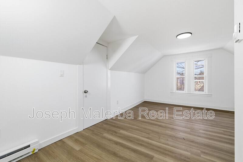 Apartment for rent at 159 Connecticut Ave - 3rd Floor, New London, CT 06320
