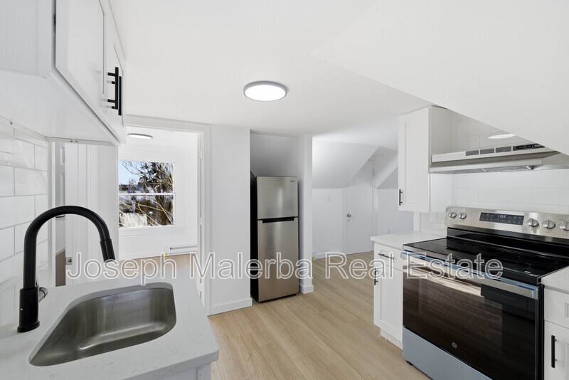 Apartment for rent at 159 Connecticut Ave - 3rd Floor, New London, CT 06320