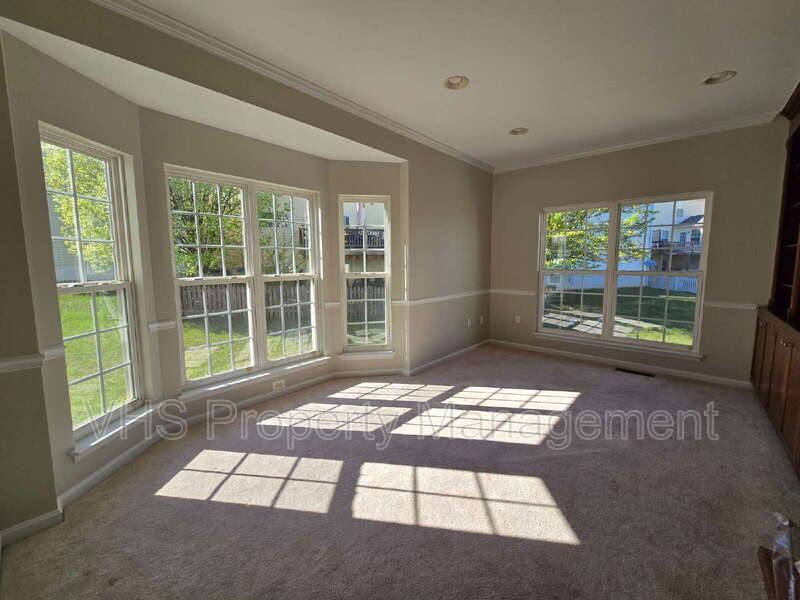 House for rent at 2520 Post Oak Dr, Culpeper, VA 22701