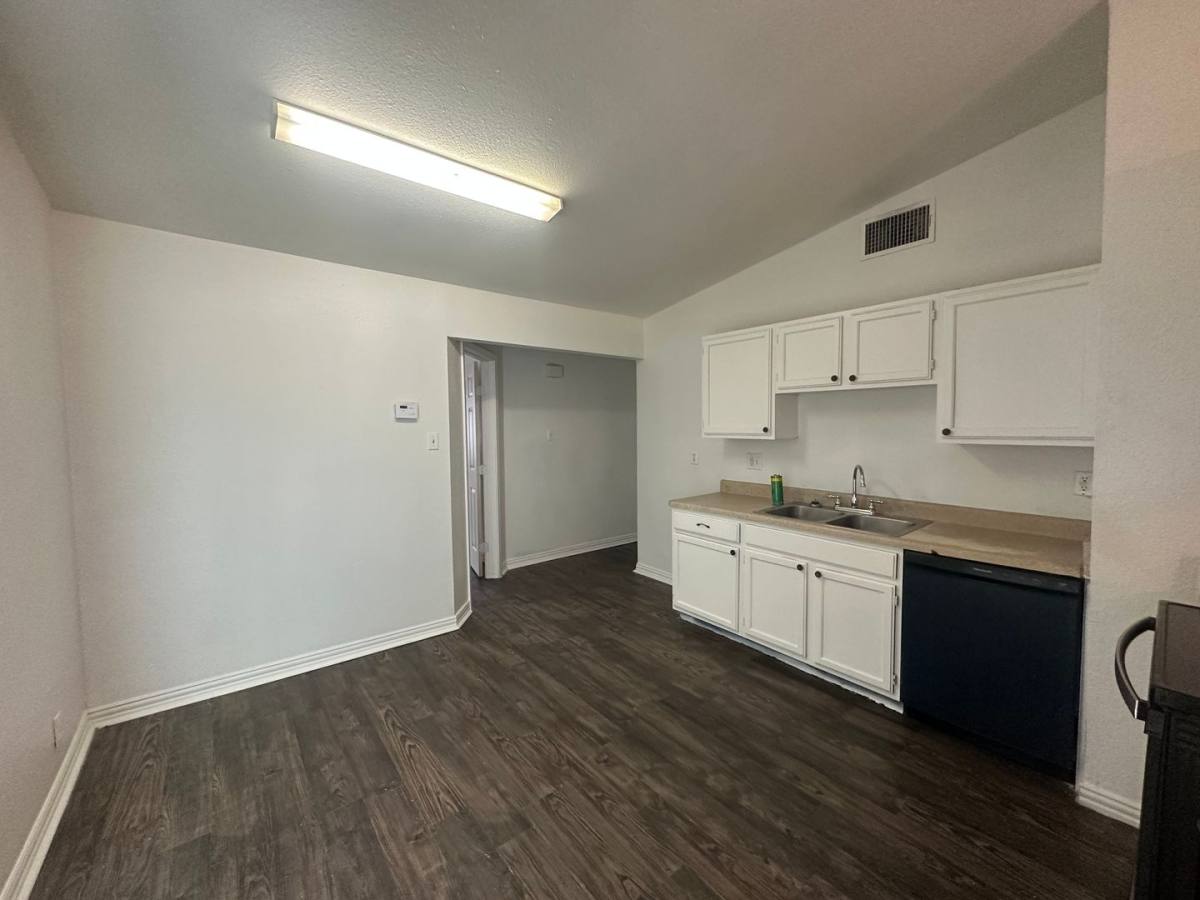 House for rent at 4001 Colonial Sun Dr, San Antonio, TX 78244