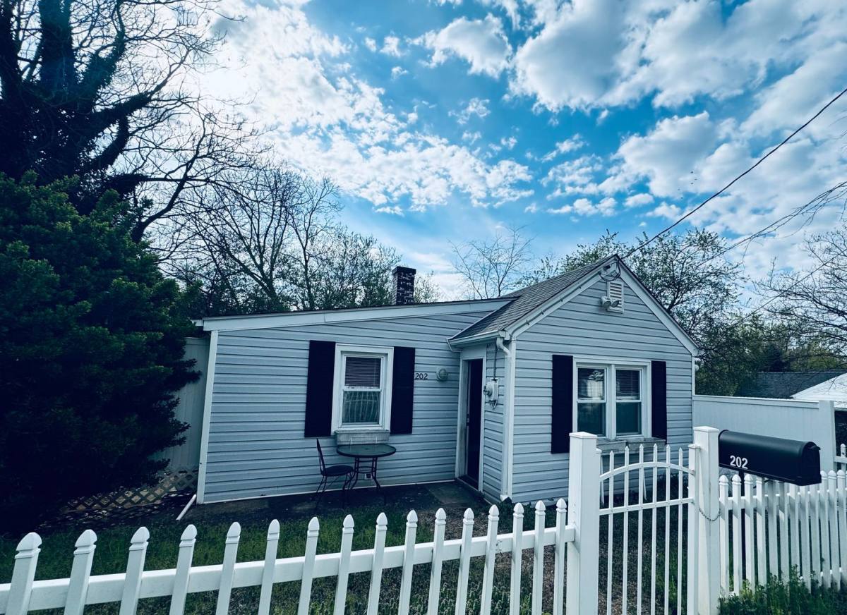 House for rent at 202 Macon St, Lynchburg, VA 24501