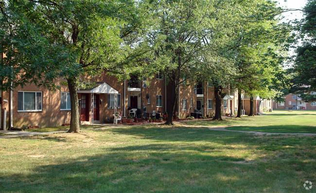 Apartment for rent at 928 Creek Rd, Bellmawr, NJ 08031
