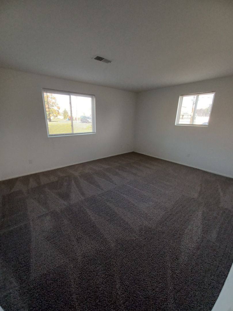 Apartment for rent at 928 Creek Rd, Bellmawr, NJ 08031