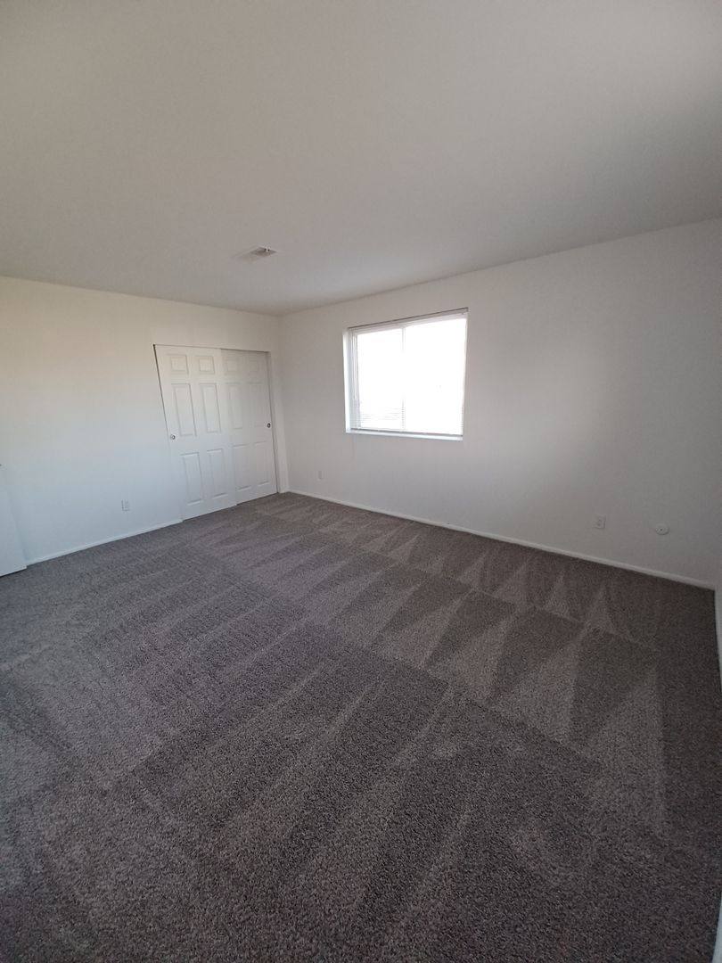 Apartment for rent at 928 Creek Rd, Bellmawr, NJ 08031