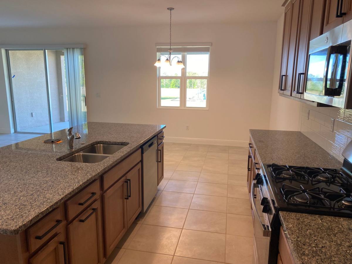 House for rent at 4842 Gilded Jewel Dr, Mount Dora, FL 32757