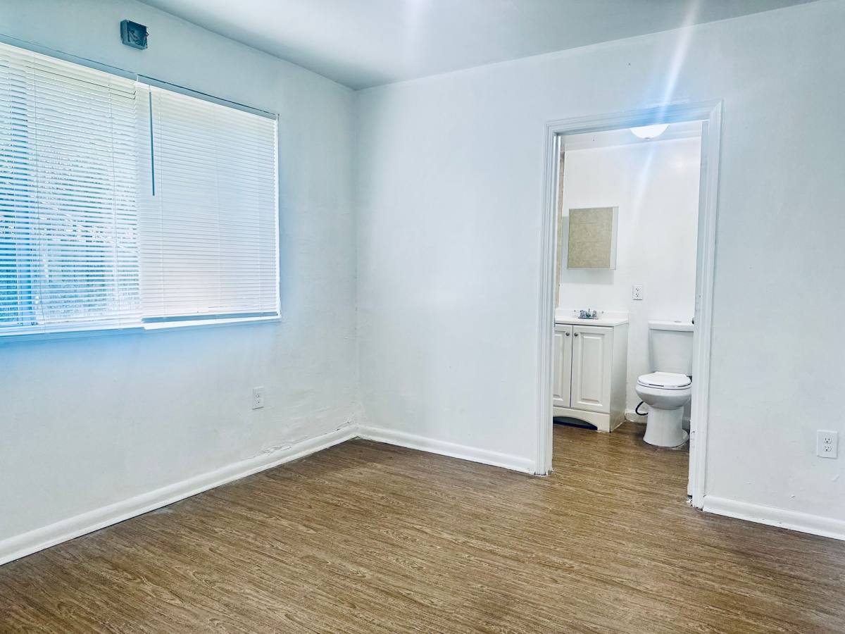 Apartment for rent at 352 NW 11 St, Miami, FL 33136