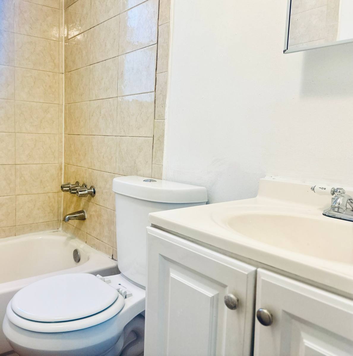 Apartment for rent at 352 NW 11 St, Miami, FL 33136