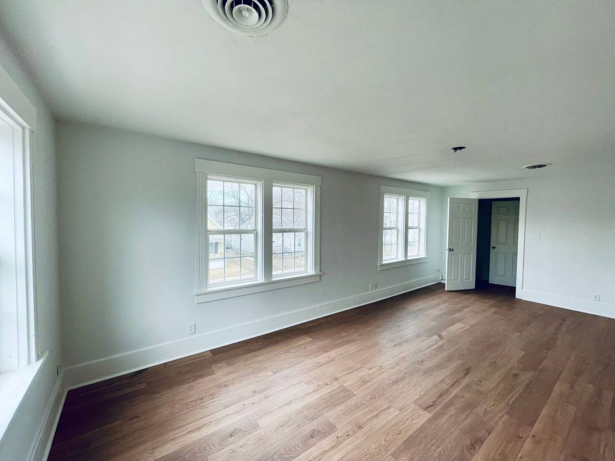 Apartment for rent at 1144 S Spring St, Springfield, IL 62704