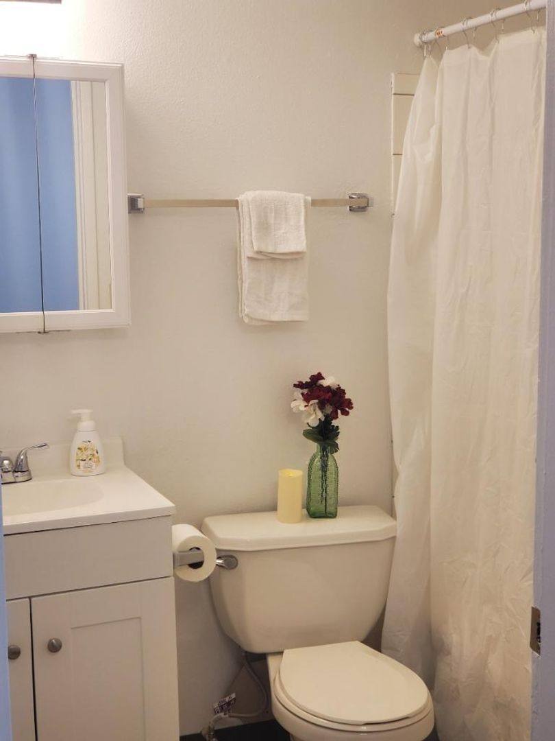 Apartment for rent at 902 M St SE, Auburn, WA 98002