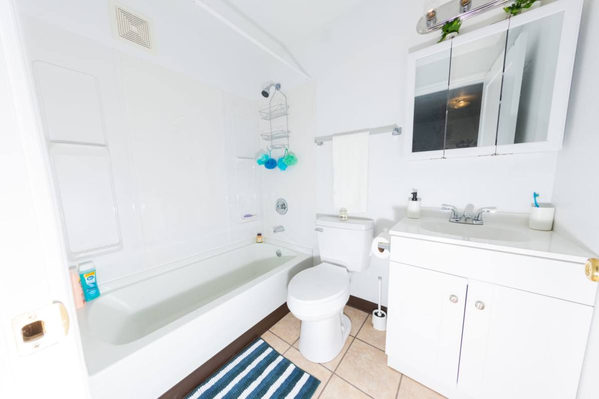 Apartment for rent at 902 M St SE, Auburn, WA 98002