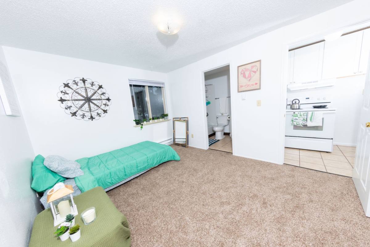 Apartment for rent at 902 M St SE, Auburn, WA 98002