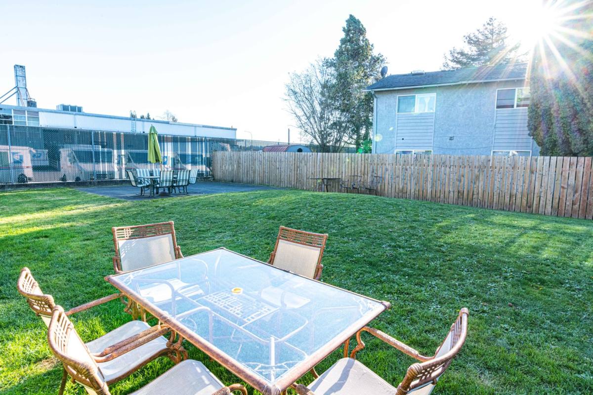 Apartment for rent at 44 5th St NE, Auburn, WA 98002
