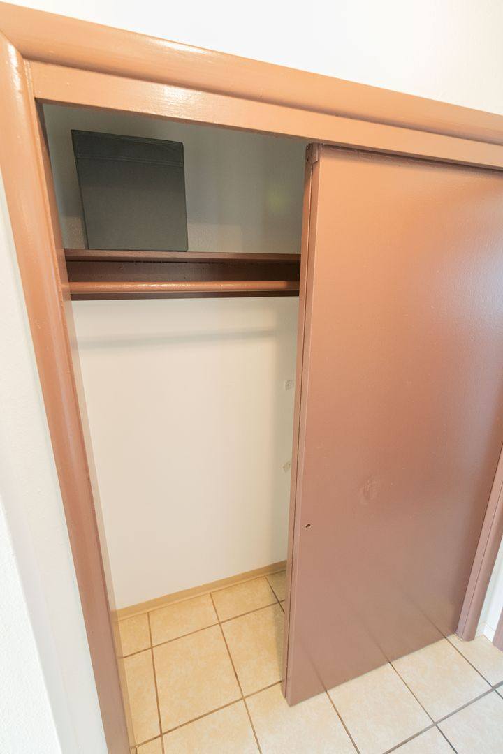 Apartment for rent at 44 5th St NE, Auburn, WA 98002