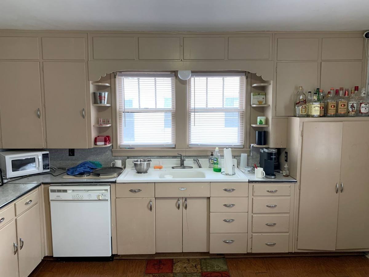 House for rent at 524 S Washington St, Bloomington, IN 47401