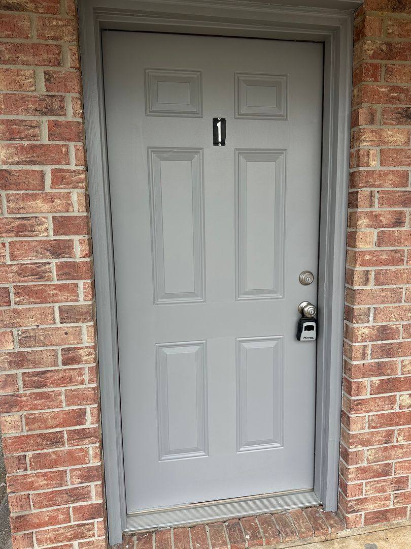 Apartment for rent at 911 W 16th, Mount Pleasant, TX 75455