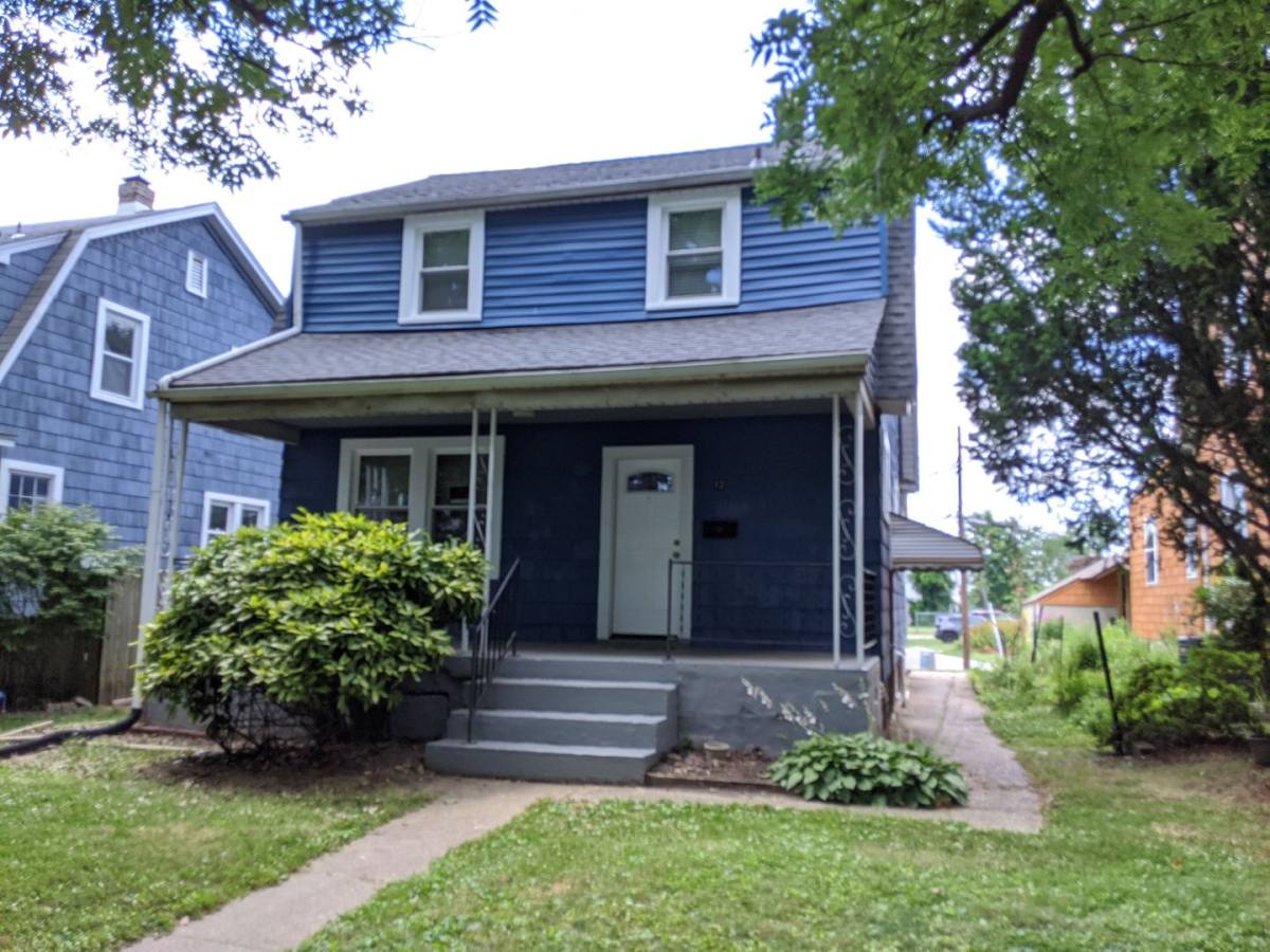 House for rent at 12 Leeway Rd, Dundalk, MD 21222