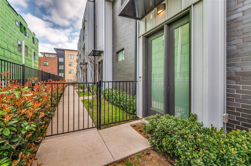 Apartment for rent at 1813 Park Ave #107, Dallas, TX 75215