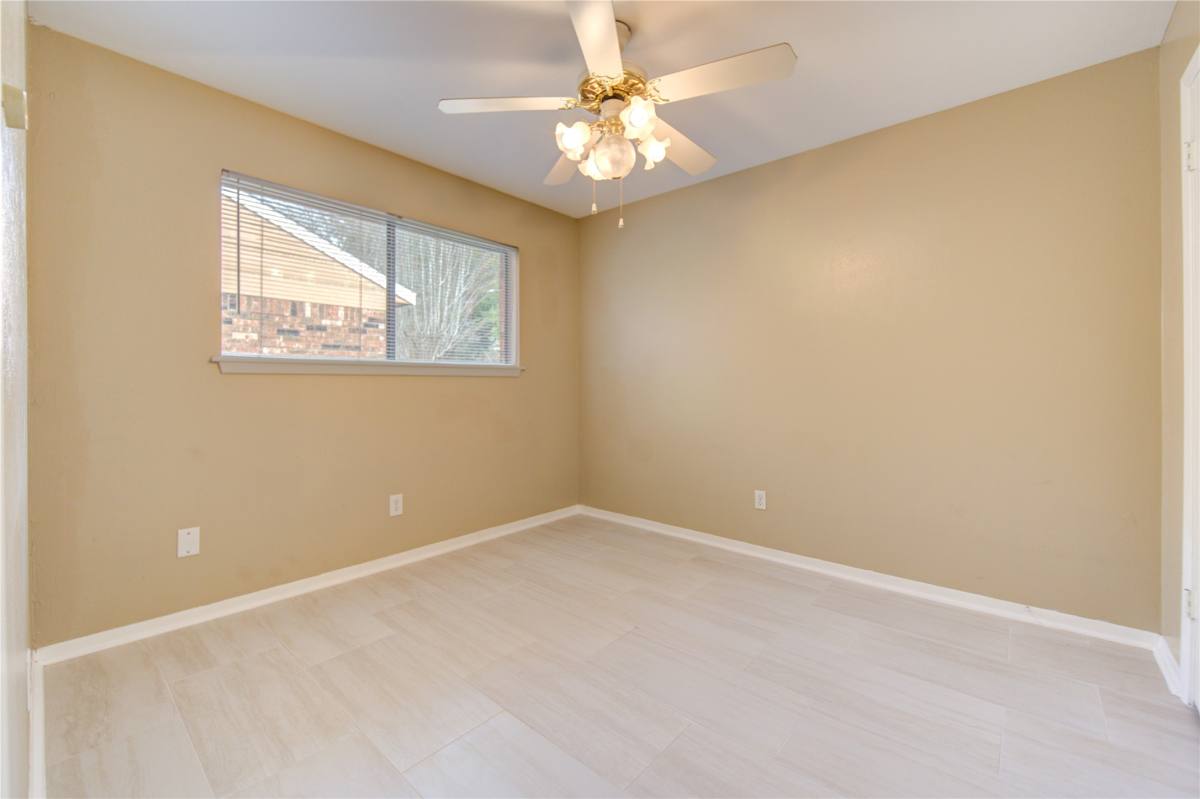Apartment for rent at 3412 Ave R, Rosenberg, TX 77471