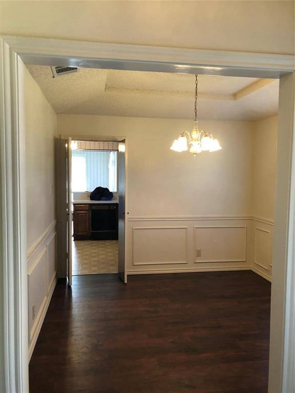 Apartment for rent at 1612 Valencia Dr, Plano, TX 75074