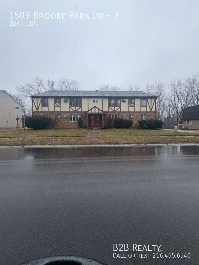 Apartment for rent at 1509 Brooke Park Dr #3, Toledo, OH 43612