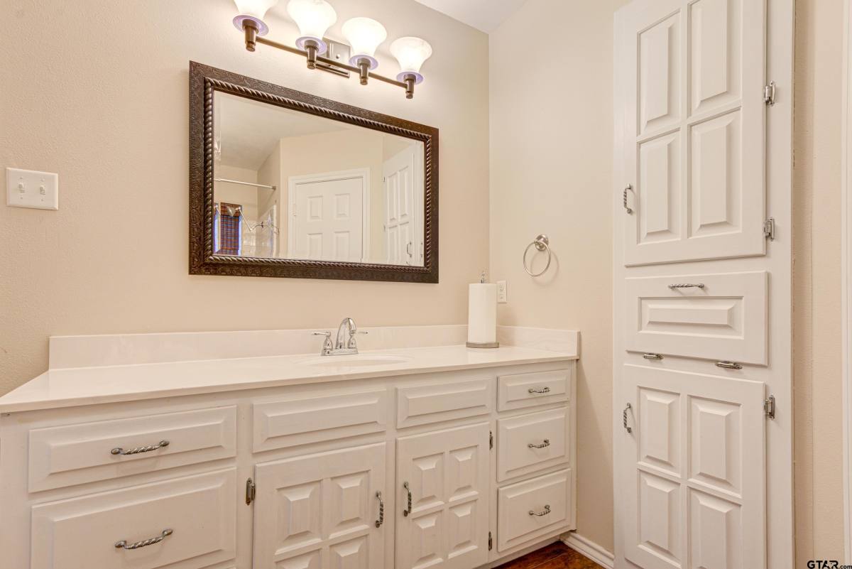 Apartment for rent at 16744 Overland Stage Dr, Tyler, TX 75703