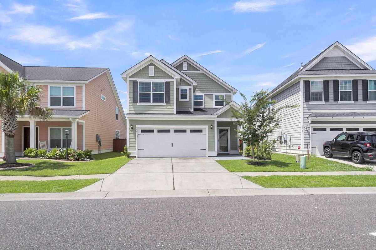 House for rent at 534 Alderly Dr, Moncks Corner, SC 29461