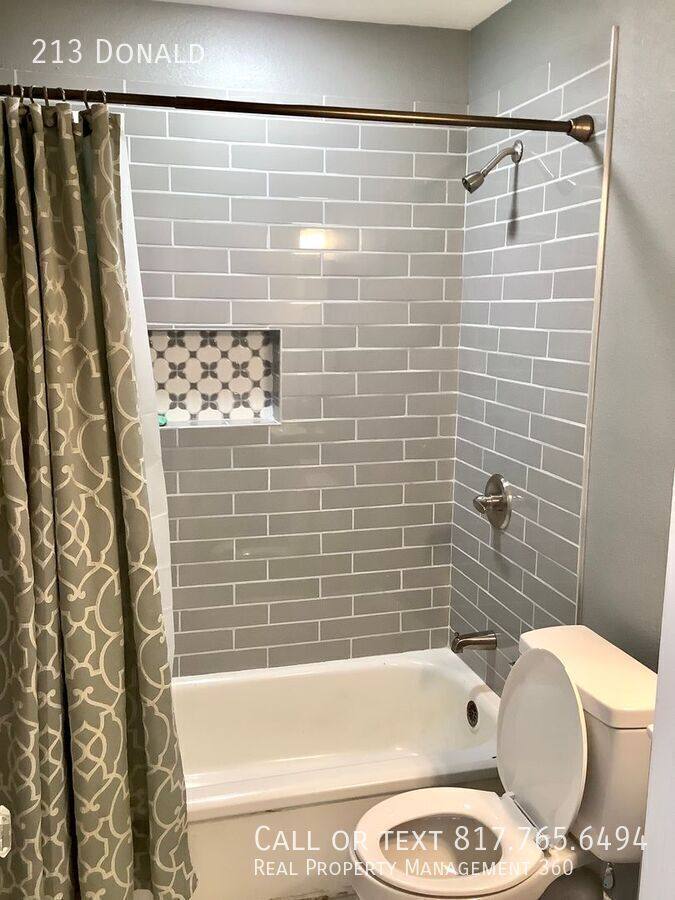 House for rent at 213 Donald, Fort Worth, TX 76108