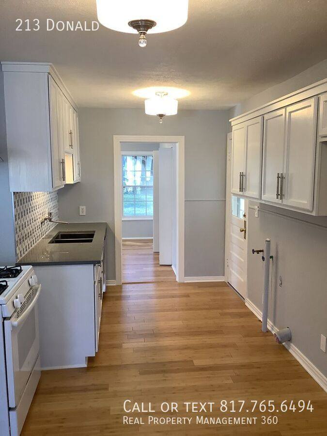 House for rent at 213 Donald, Fort Worth, TX 76108
