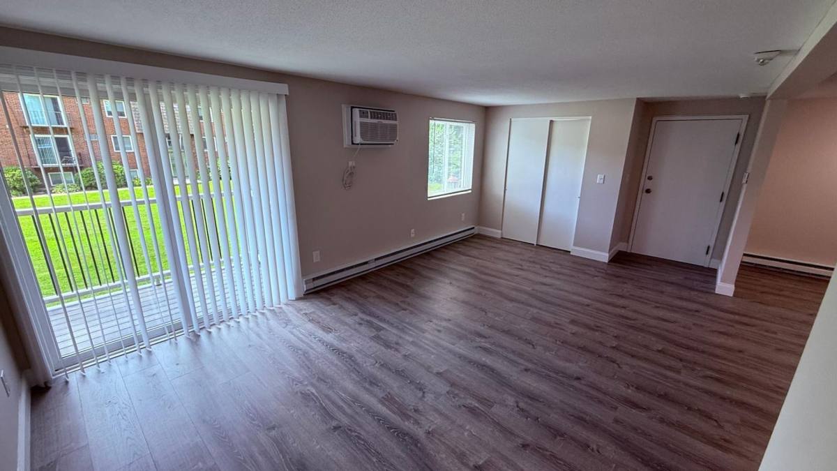 Apartment for rent at 310 Thompson Rd, Webster, MA 01570