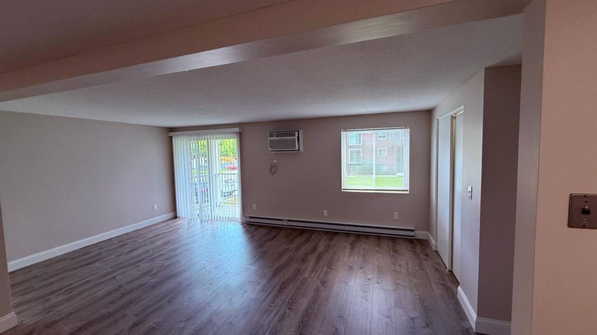 Apartment for rent at 310 Thompson Rd, Webster, MA 01570