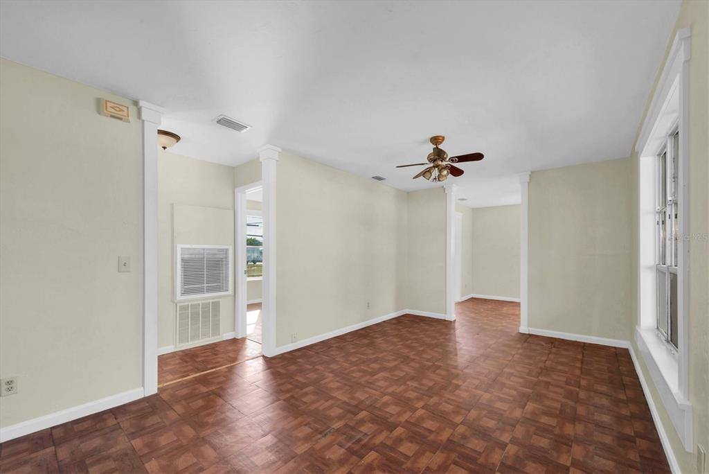 Apartment for rent at 1607 18th St E, Palmetto, FL 34221