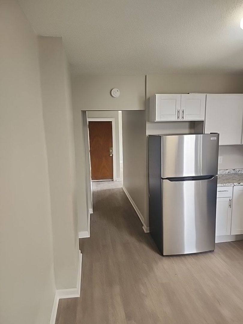 Apartment for rent at 222-224 Maple Ave, Hartford, CT 06114