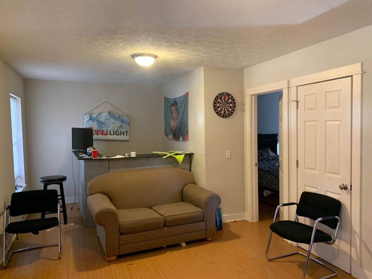 House for rent at 304 E 17th St, Bloomington, IN 47408