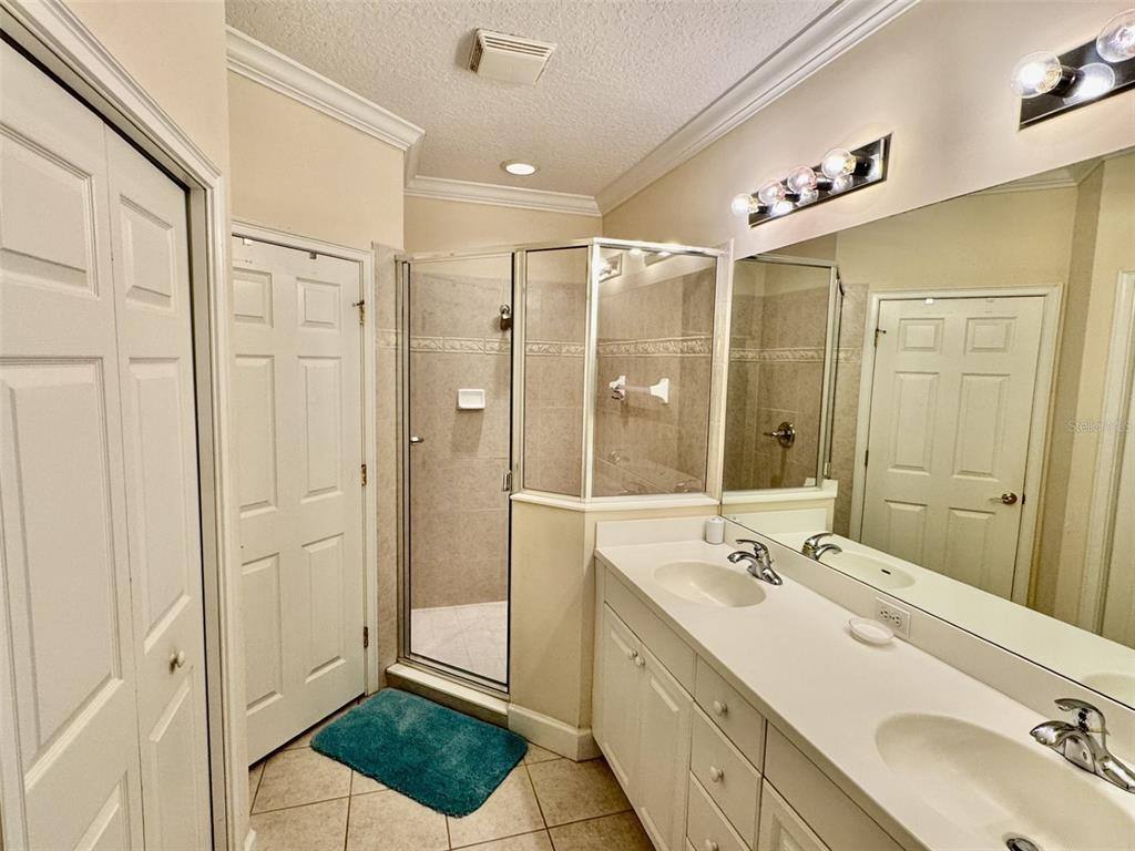 Condo for rent at 9411 Discovery Terrace #9411102B, Bradenton, FL 34212