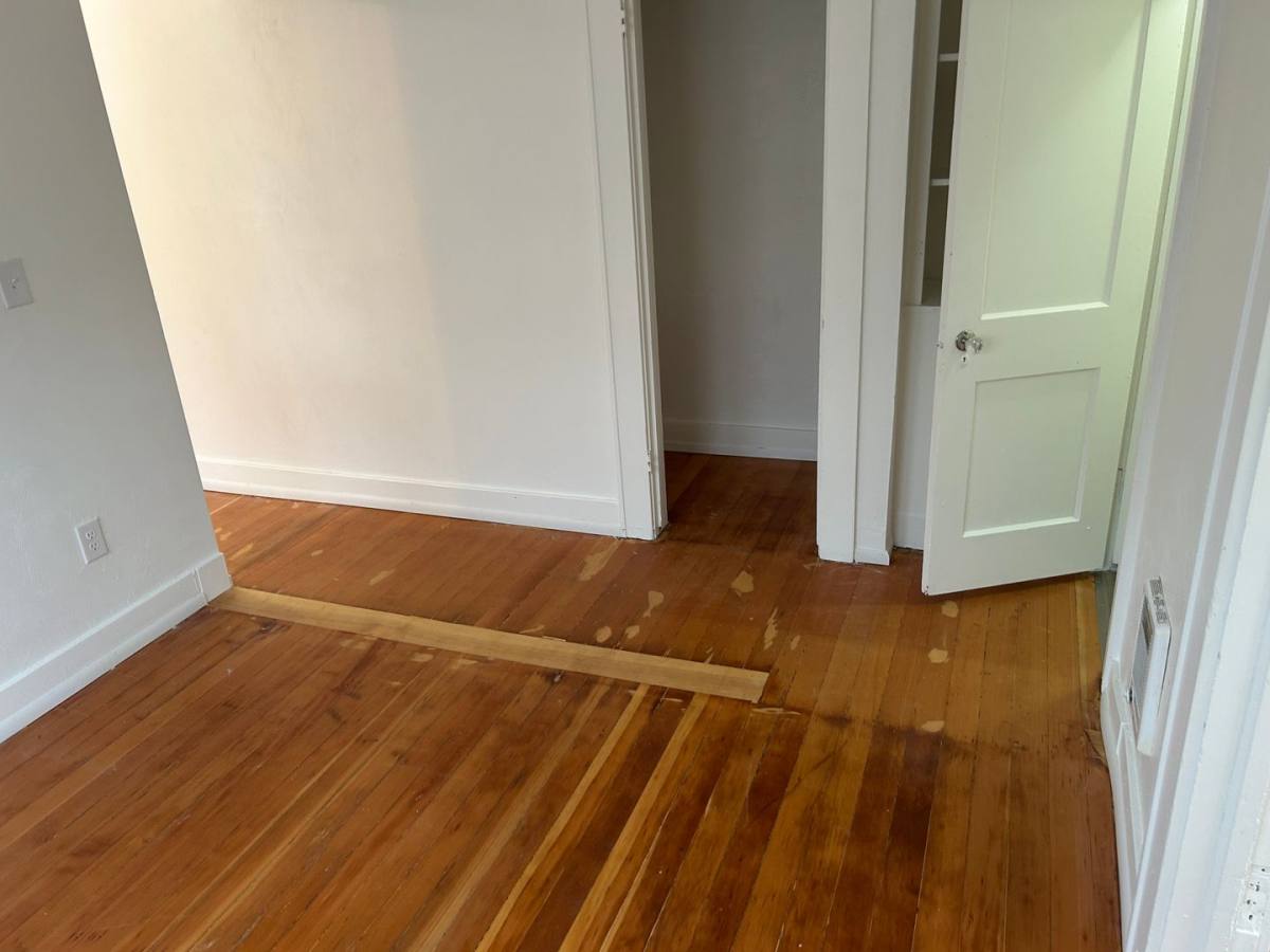Apartment for rent at 477 W 8th Ave, Eugene, OR 97401