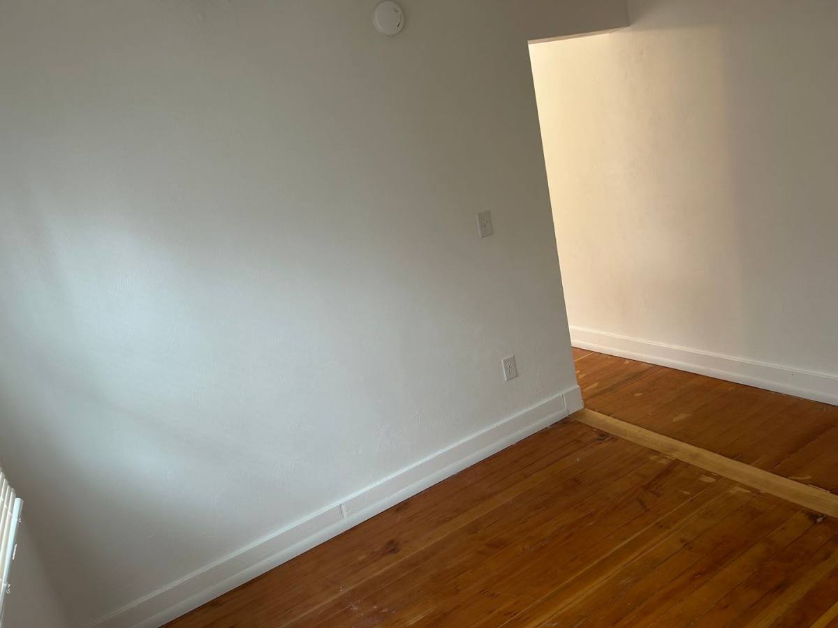 Apartment for rent at 477 W 8th Ave, Eugene, OR 97401