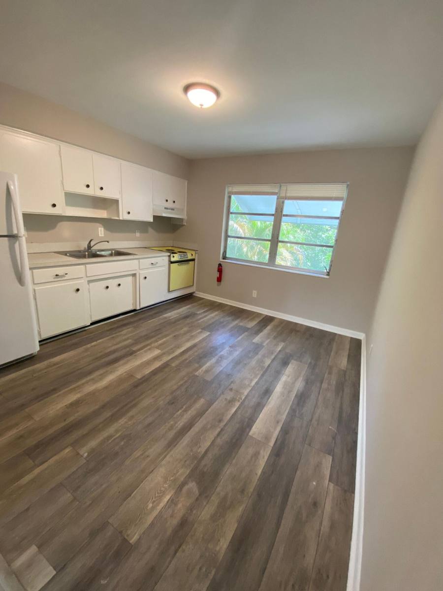 Apartment for rent at 612 Prosperity Farms Rd #612-2, North Palm Beach, FL 33408