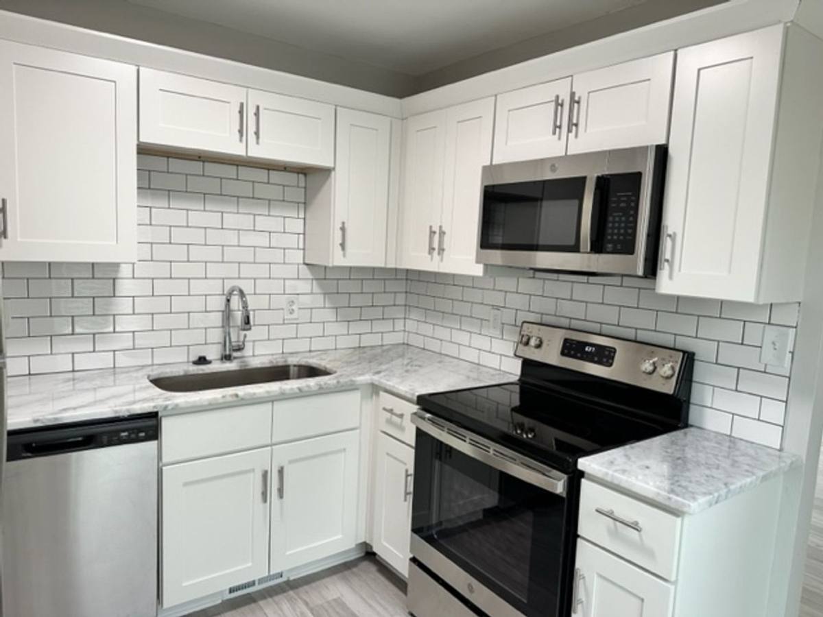 Apartment for rent at 4808 Hoyle Dr, Raleigh, NC 27604