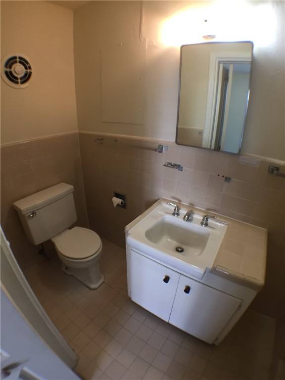 Apartment for rent at 1008 W 25th St #1008A, Austin, TX 78705