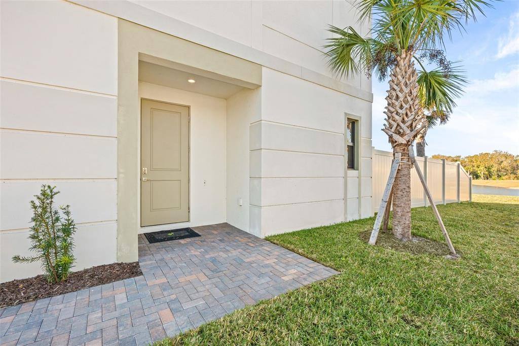 Apartment for rent at 8025 Gulfstream Court, Bradenton, FL 34202