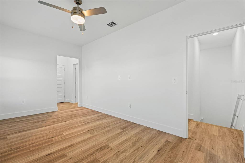 Apartment for rent at 8025 Gulfstream Court, Bradenton, FL 34202