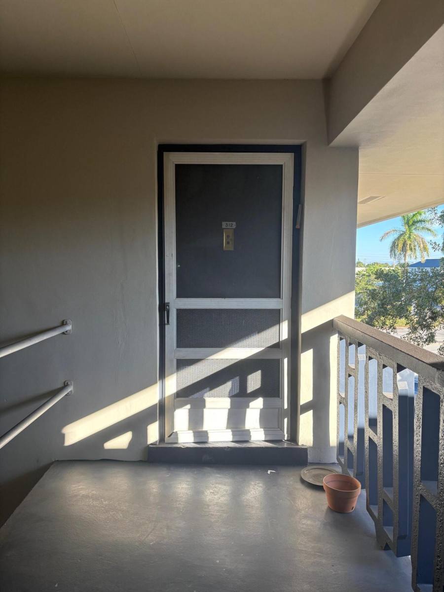 Condo for rent at 1150 E Sample Rd #312, Pompano Beach, FL 33064