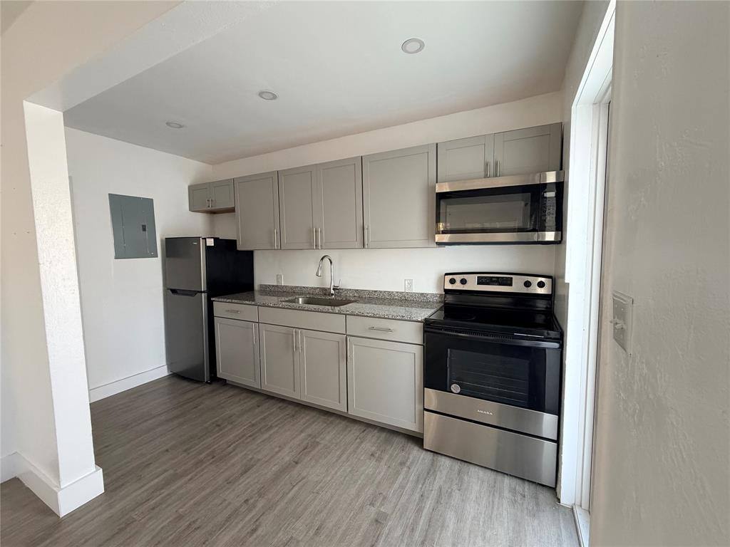 Apartment for rent at 1847 Madison St #1, Hollywood, FL 33020